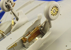 Eduard 49300 JAS-39 Gripen 1/48 Italeri – immagine 4