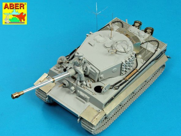 Aber 35K10 Pz.Kpfw. VI Ausf.E (Sd.Kfz.181) Tiger I – Late version (premium set) 1/35 – zdjęcie 10