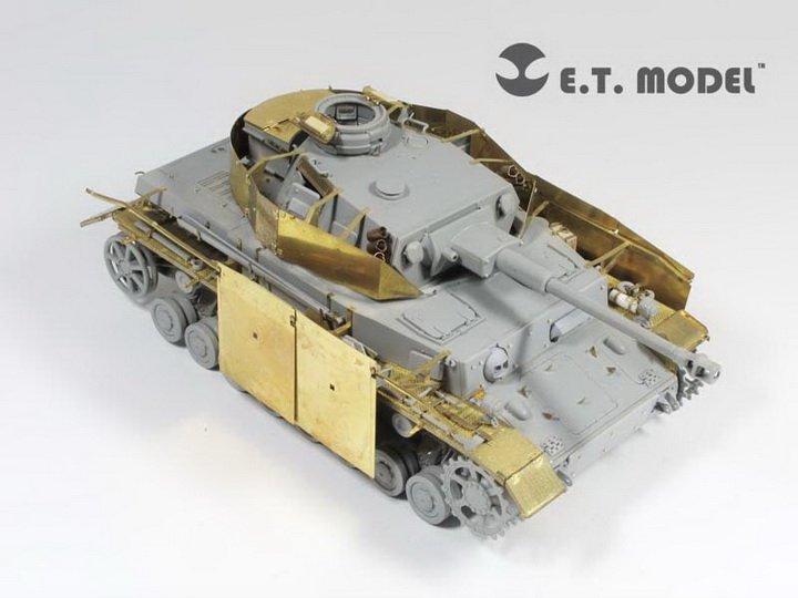 E.T. Model E35-086 WWII German Pz.Kpfw.IV Ausf.G Apr-May 1943 Production Schurzen (For DRAGON Smart Kit) 1/35 – immagine 2