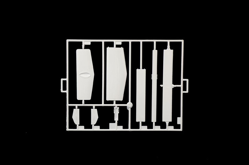 Italeri 4704 ALFA ROMEO 179 - 179C 1/12 – imagen 18