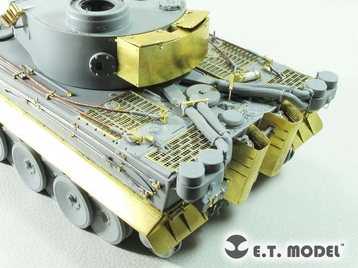 E.T. Model E35-249 WWII German TIGER I “Tunisian Initial” Basic (For DRAGON Smart Kit) 1/35 – immagine 5