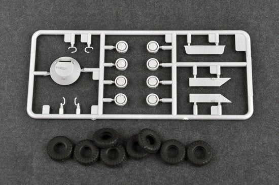 Trumpeter 07137 Russian BTR-70 APC early version 1/72 – Bild 5
