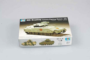 Trumpeter 07295 M2A0 Bradley Fighting Vehicle 1/72 – image 2