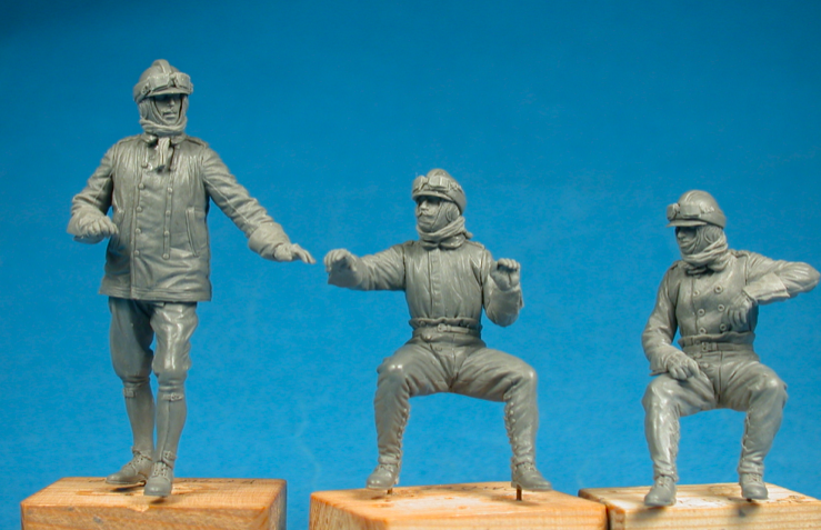 Copper State Models F32-008 Gotha Bomber German Crew WWI Figures 1/32