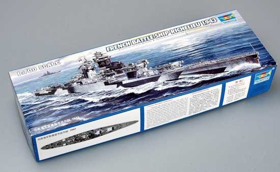 Trumpeter 05750 French Battleship Richelieu 1943 1/700 – imagen 2