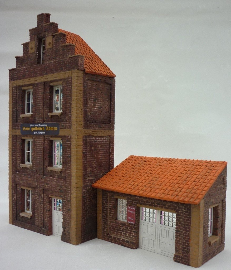RT-Diorama 35248 European Housefront 1/35 – immagine 9