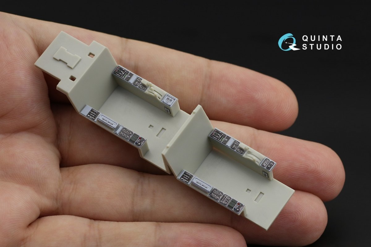 Quinta Studio QD48197 F-5F Tiger II 3D-Printed &amp;amp; coloured Interior on decal paper (for AFV Club ) 1/48 – Bild 6