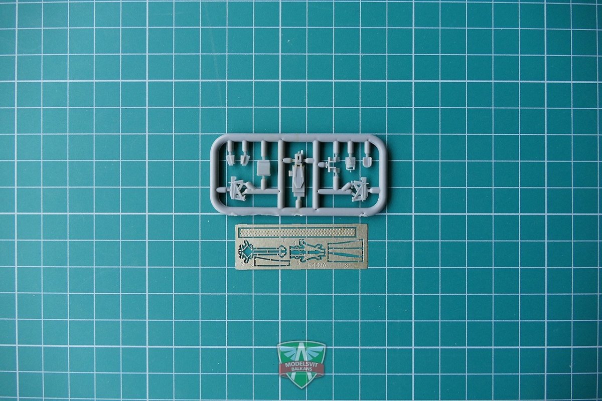 Modelsvit 72028 Ye-152A Soviet twin-engined interceptor 1/72 – zdjęcie 3