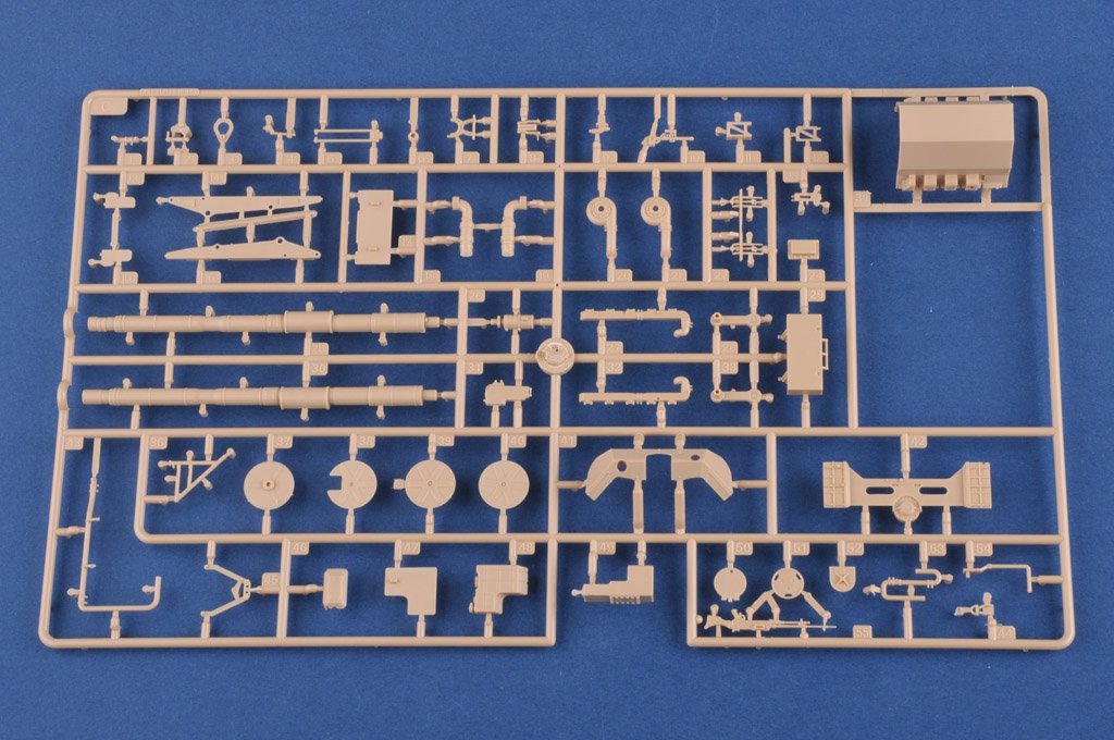 Hobby Boss 84502 Leopard C1A1 (Canadian MBT) 1/35 – immagine 14