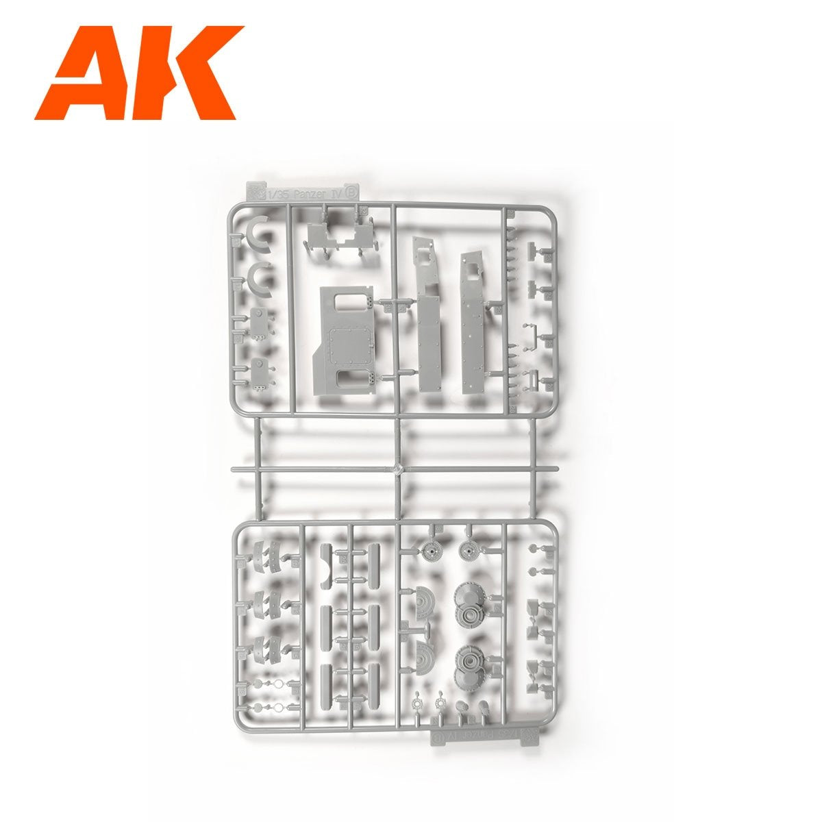 AK Interactive AK35504 PZ.KPFW.IV AUSF.D AFRIKA KORPS 1/35 – immagine 7