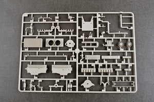 Trumpeter 01082 15U175 TEL of RS-12M1 Topol-M ICBM complex 1/35 – image 9