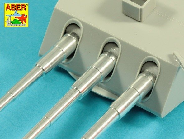 Aber 200L-01 Main Armament for US battleship Iova or Missouri 406mm x9, 127mm x20 1/200 – image 5