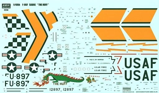 Academy 12234 F-86F « The Huff » Édition Spéciale 1/48 – image 2