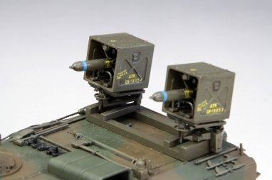 Fine Molds FM53 Japan Ground Self-Defense Force Type 60 APC w/ MAT 1/35 – immagine 2