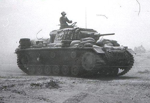 Panzer Art RE35-284 “Heavy” sand armor for PzIII (North Africa) 1/35 – immagine 6