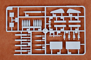 Trumpeter 00350 Allemand 12,8 cm Selbstfahrlafette L/6 Sturer Emil (1/35) – image 7