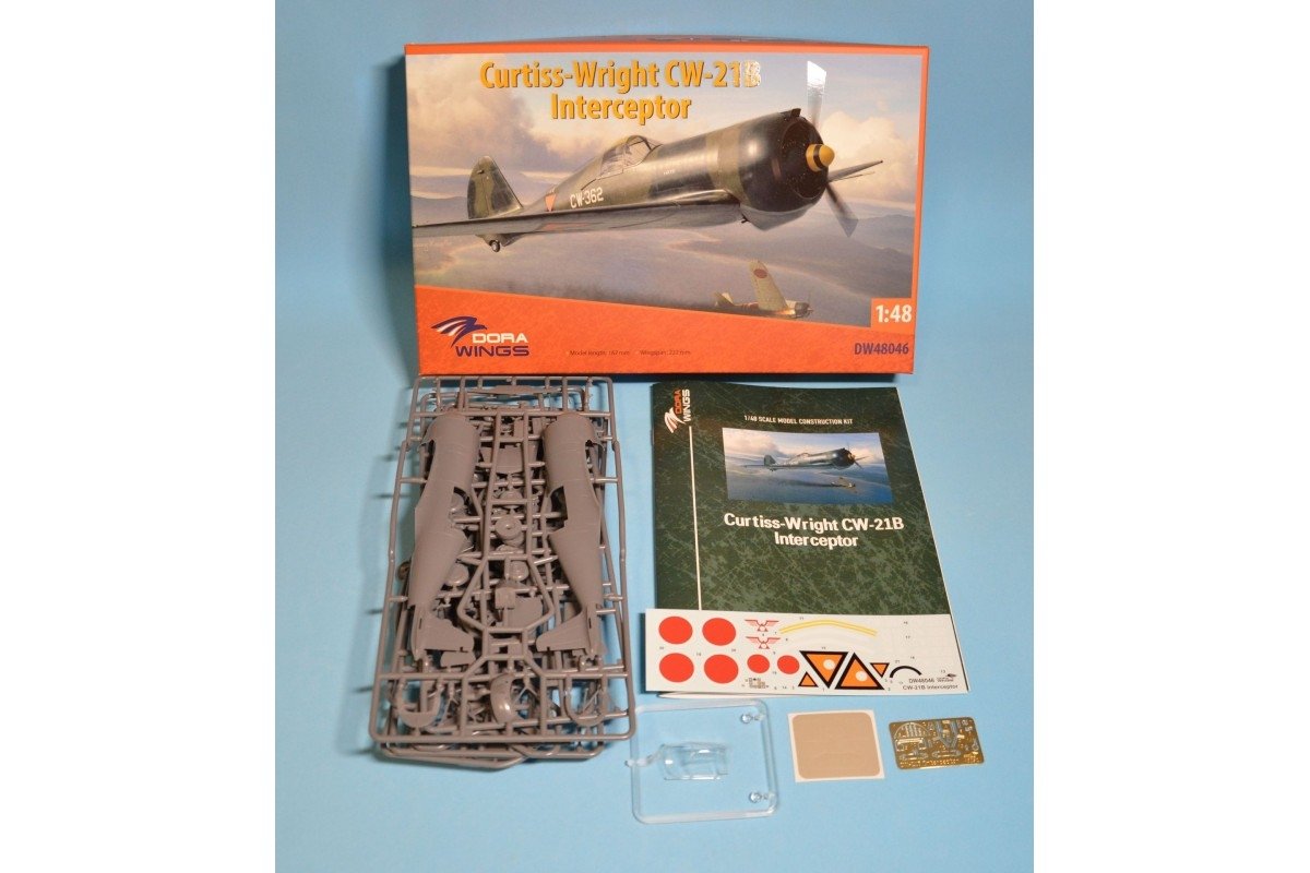 Dora Wings 48046 Curtiss-Wright CW-21B Interceptor 1/48 – imagen 2
