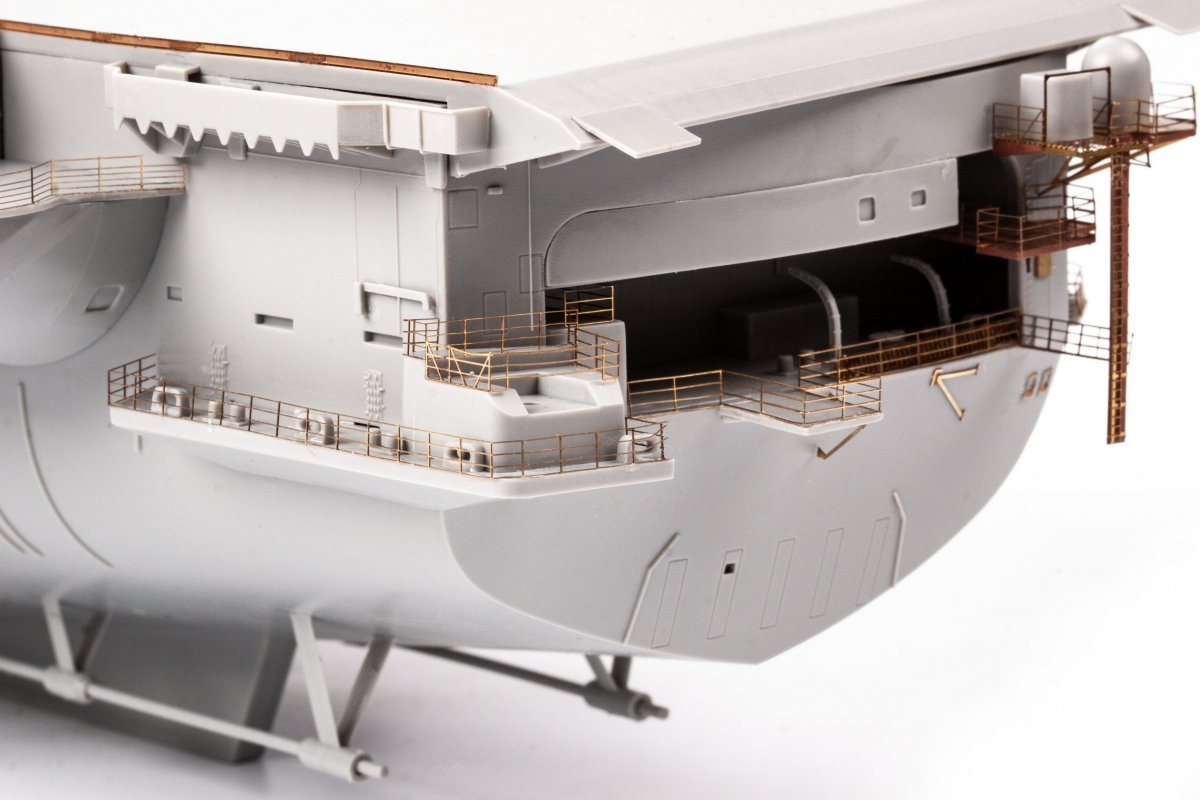 Eduard 53283 USS Constellation CV-64 part 3 - railings &amp;amp; safety nets TRUMPETER 1/350 – immagine 11