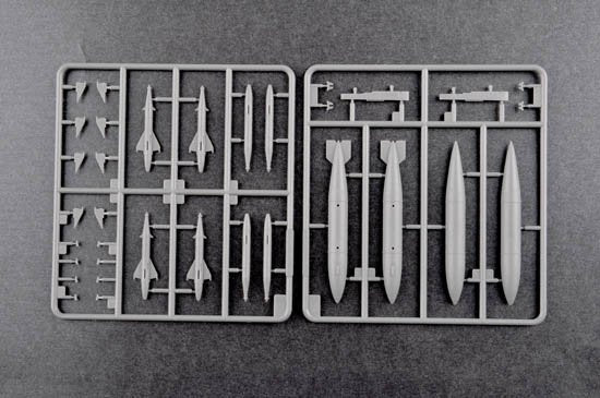 Trumpeter 02896 Soviet Su-9 Fishpot 1/48 – Bild 6