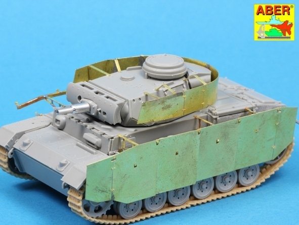 Aber 72A09 Osłony boczne do PzKpfw III / Side skirts for PzKpfw III 1/72 – immagine 2