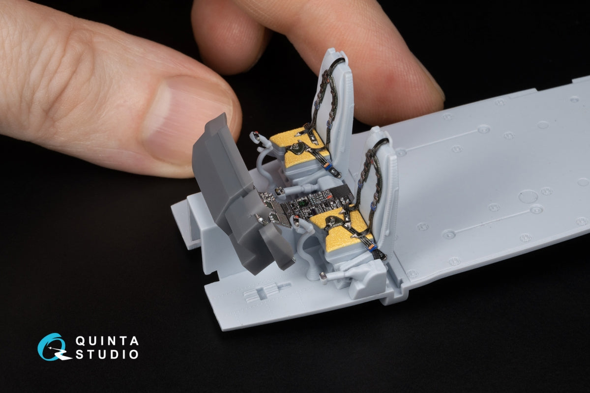 Quinta Studio QD+48483 Lynx HMA8 3D-Printed &amp; coloured Interior on decal paper ( Airfix )( with 3D-printed resin parts ) 1/48