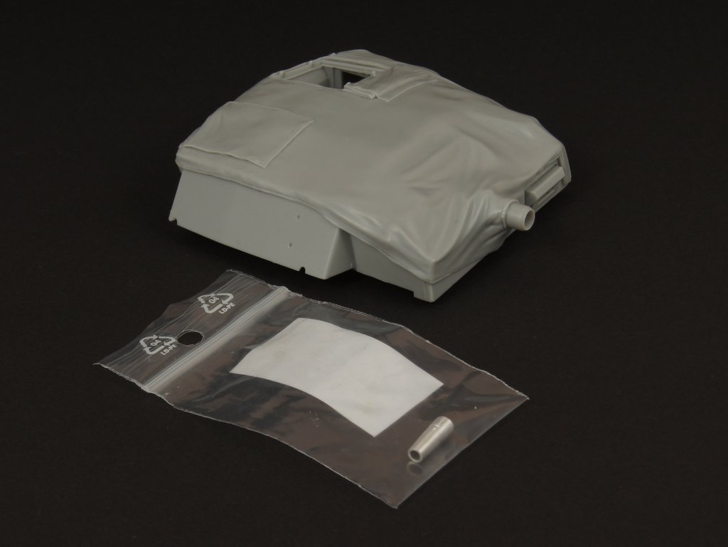 Panzer Art RE35-290 StuG III B upper hull with canvas cover (Tamiya kit) 1/35 – immagine 4