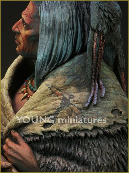 Young Miniatures YH1821 Blackfoot Raven Bearer 1/10 – immagine 10