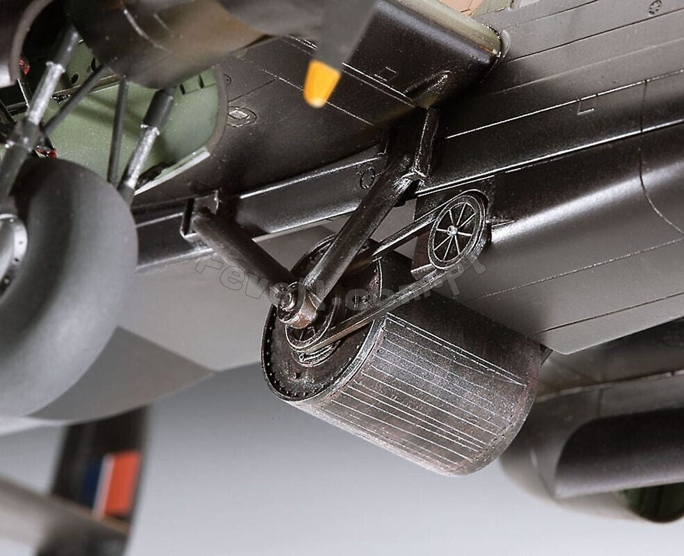 Revell 64295 Lancaster B. III Dambusters - maquette au 1/72 – image 5