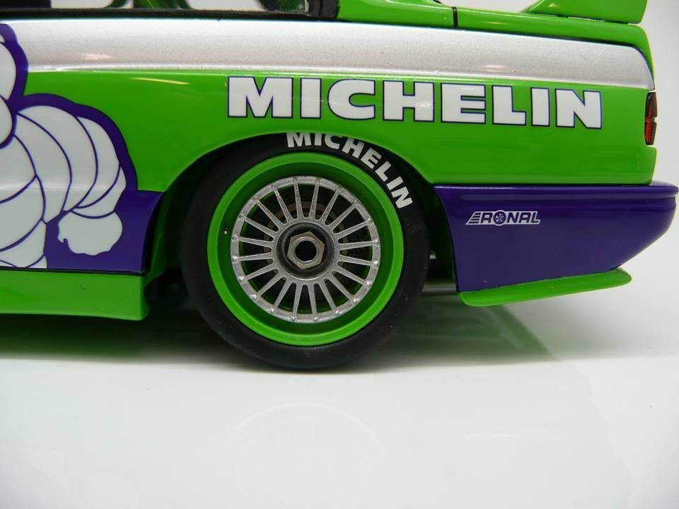 Zero Paints ZP-1490 BMW M3 E30 - DTM 1988 Team Alpina - Kit de peinture vert/bleu 2 x 30 ml  – image 6