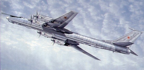 Trumpeter 01609 Bombardier soviétique Tupolev Tu-142MR Bear J (1/72)