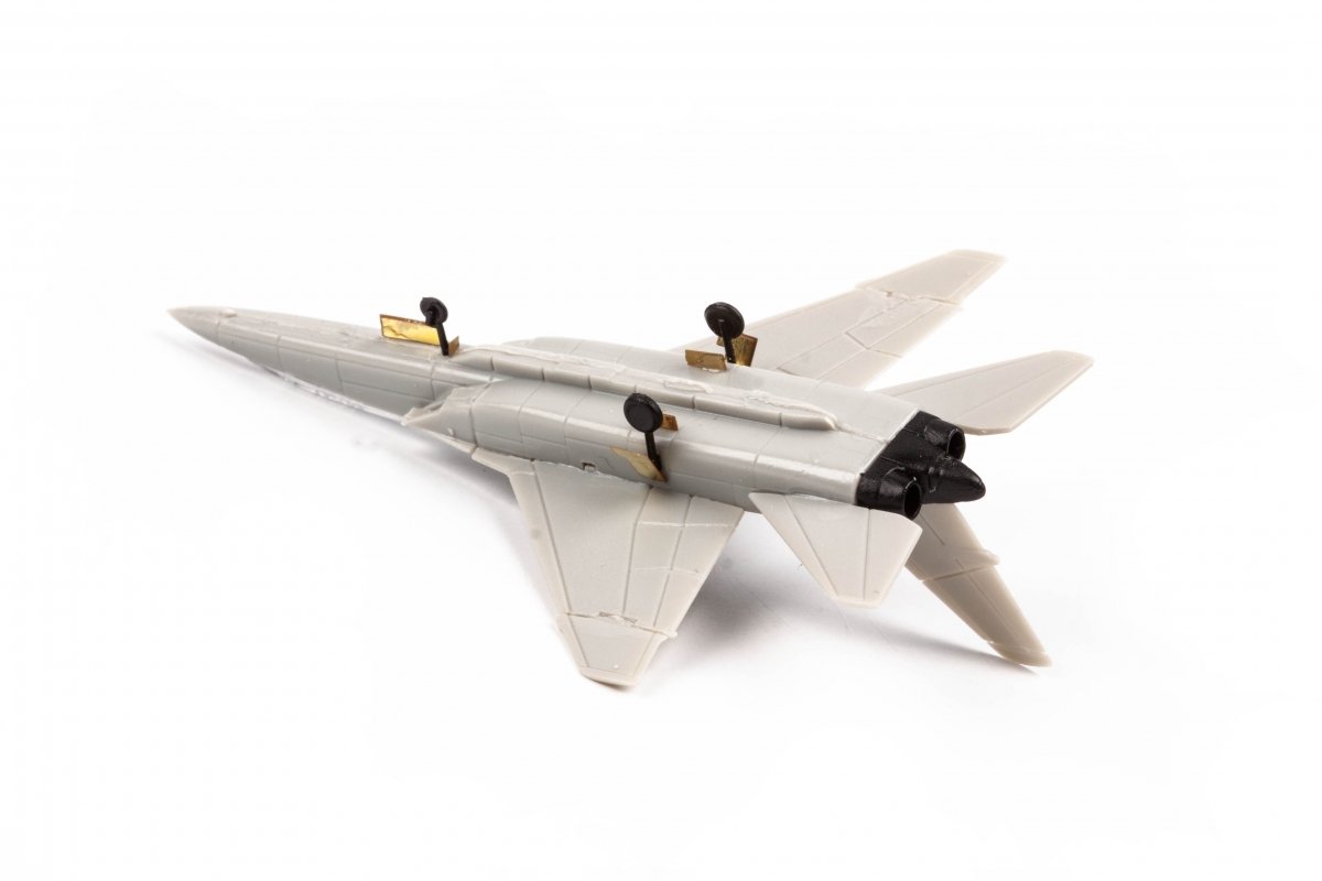 Eduard 53295 USS Nimitz CVN-68 part 1 TRUMPETER 1/350 – immagine 2