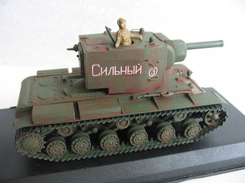 PST 72017 KV-2 Heavy Tank 1/72 – imagen 13