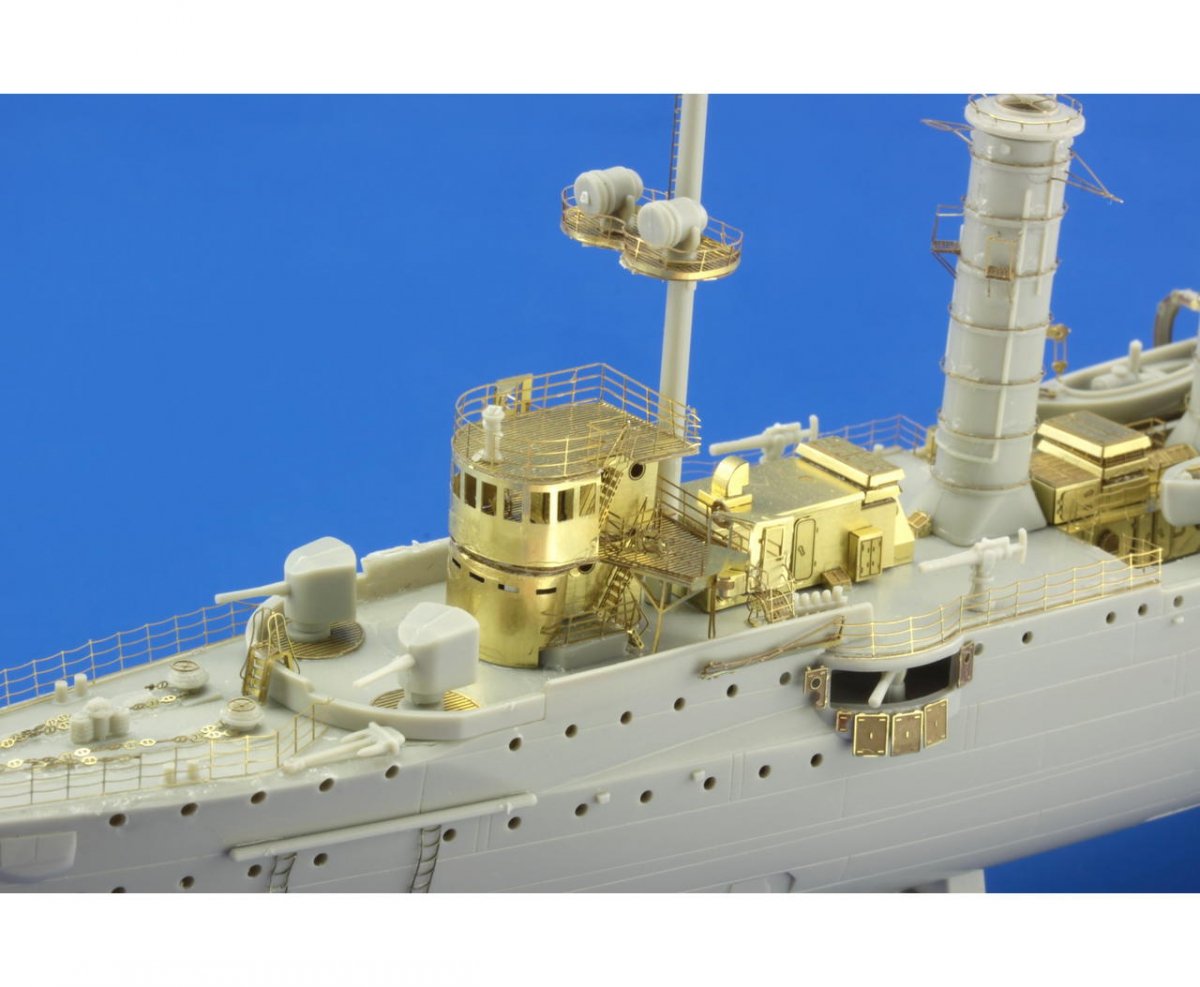 Eduard 53114 SMS Emden partie 1 REVELL 1/350 – image 5