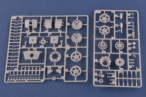 Hobby Boss 84533 Pz.Kpfw.VI Sd.Kfz.182 Tiger II (Production Henschel juillet 1945) (1/35) – image 9