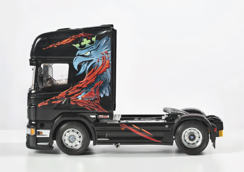 Italeri 3879 Scania R730 Le Griffon (1/24) – image 3