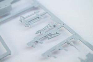 Heller 56371 Coffret de Démarrage - SU-27 UB/P Ukraine 1/72 – image 8