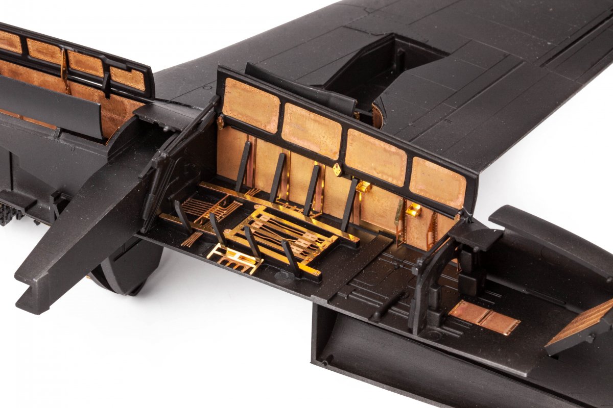 Eduard 481115 Do 335A bomb bay TAMIYA 1/48 – Bild 3