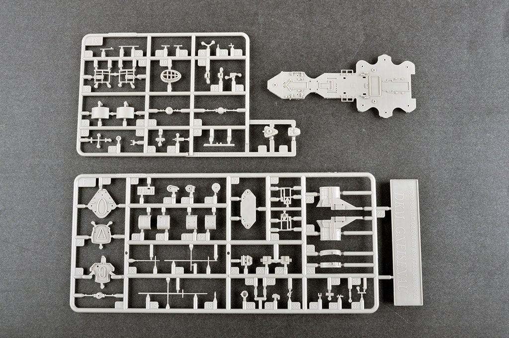 Trumpeter 06736 German Gneisenau Battleship 1/700 – immagine 6