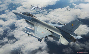 Kinetic K48100 F-16A MLU NATO Viper 1/48 – imagen 2