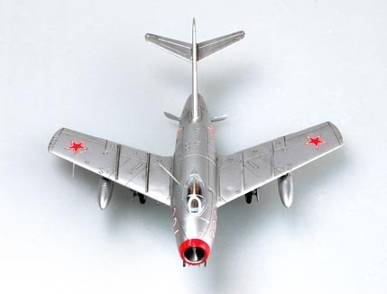 Hobby Boss 80263 MiG-15bis Fagot 1/72 – Bild 3