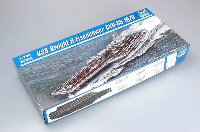 Trumpeter 05753 USS Dwight D.Eisenhower CVN-69 1978 1/700 – zdjęcie 2