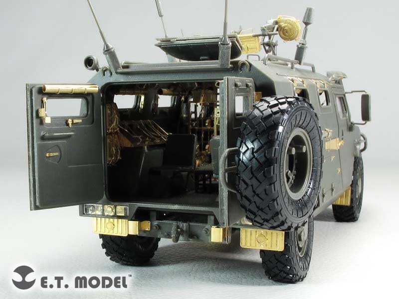 E.T. Model E35-195 Russian GAZ-233014 STS &amp;quot;TIGER&amp;quot; Interior (For Meng VS-003) 1/35 – zdjęcie 3