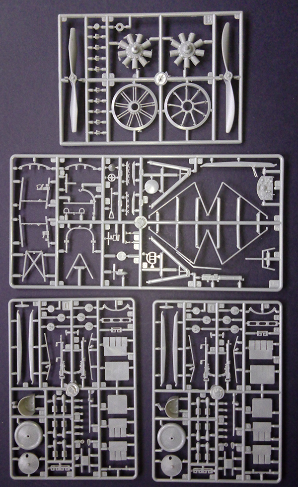Roden 635 Sopwith 11/2 Strutter 1/32 – immagine 4