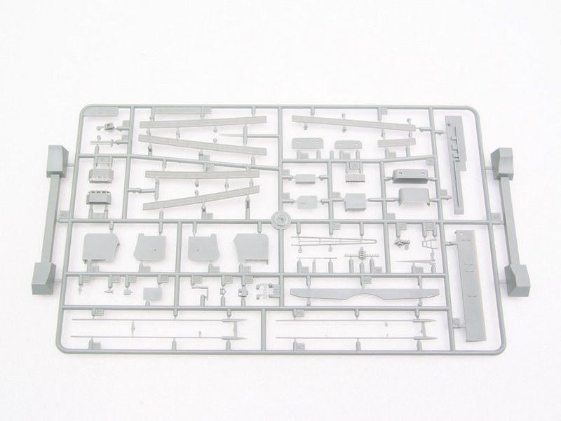 Trumpeter 05606 USSR Admiral Kuznetsov aircraft carrier 1/350 – immagine 21