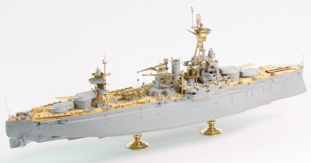 Pontos 35023FB USS BB-34 New York 1944 Kit de détails (avec pont bleu teck, canons, résine, photodécoupe) – image 3