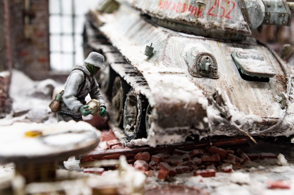 RT-Diorama 35302 Diorama-Base: &amp;quot;Wintergewitter&amp;quot; Operation Winter Storm 1/35 – Bild 9