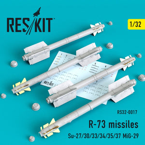 RESKIT RS32-0017 R-73 SOVIET MISSILES (4 PCS) 1/32