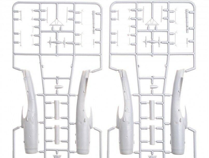 A-model 72022 Ilyushin IL-22M 1/72 – imagen 5