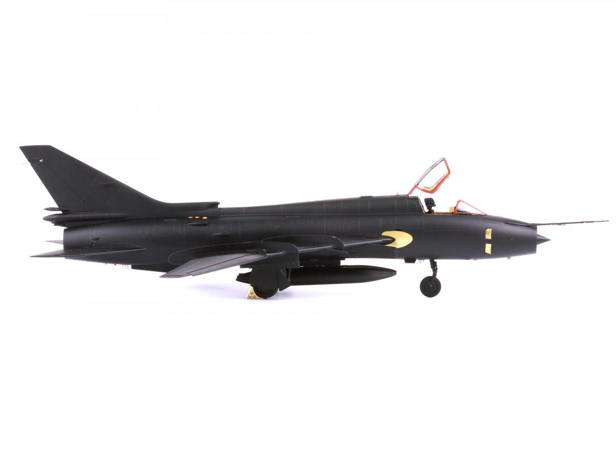 Eduard 48931 Su-17M4 extérieur HOBBY BOSS 1/48 – image 2