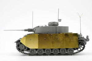 Border Model BT-048 Pz.Bef.Wg.III Ausf.K 2in1 w/Schürzen 1/35 – imagen 3
